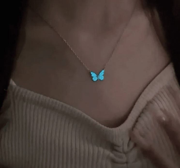 Blue Luminous Smart Butterfly Necklace - NovaNexa