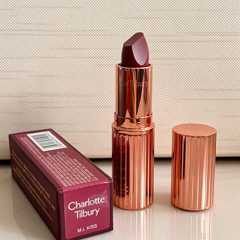 Charlotte Tilbury Makeup Lipstick Walk of No Shame Graceful Pink Pillow Talk Moisturizing Plumping Lip Gloss Strawberry Vanilla