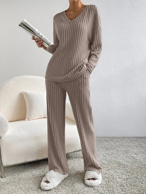 Casual 2-Piece Loungewear Set - NovaNexa