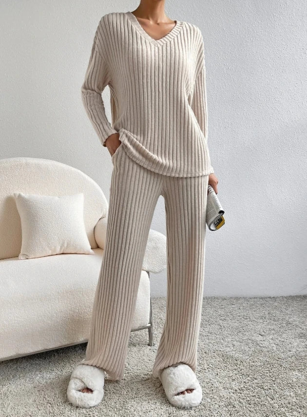 Casual 2-Piece Loungewear Set - NovaNexa