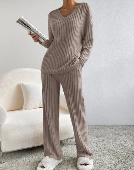 Casual 2-Piece Loungewear Set - NovaNexa