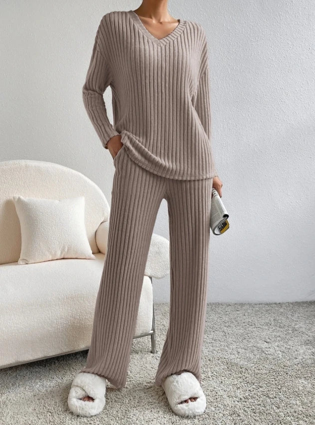 Casual 2-Piece Loungewear Set - NovaNexa