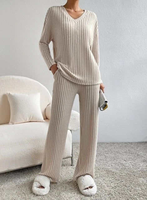 Casual 2-Piece Loungewear Set - NovaNexa